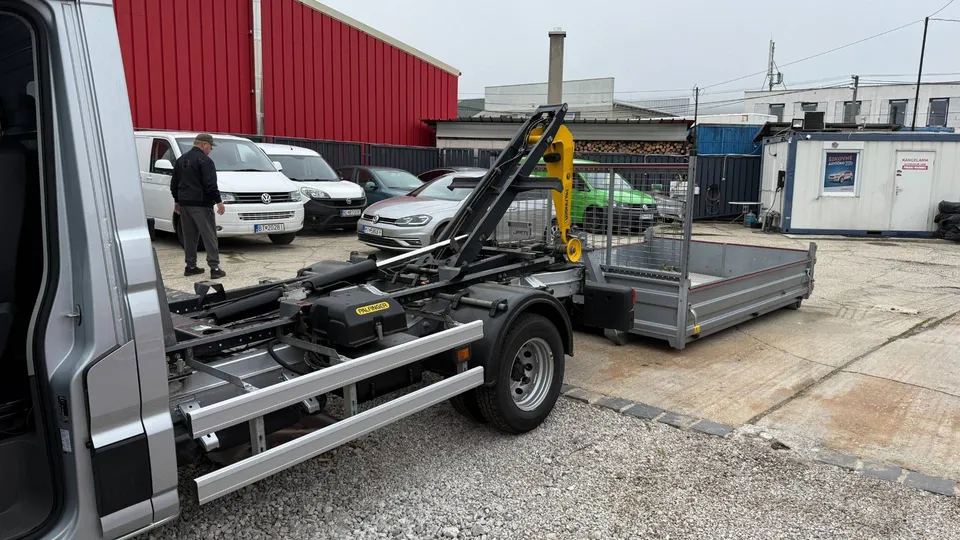 MAN TGE 5.180 Container, AT/8