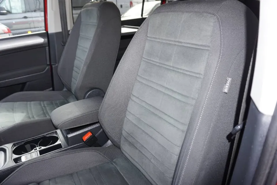 Volkswagen Touran 1.6 TDI SCR 115k Edition Comfortline DSG – fotka 38 z 38